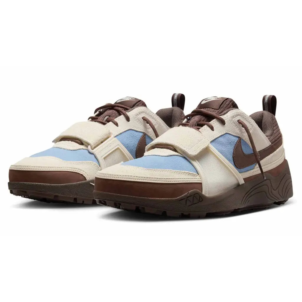 Nike x Travis Scott Zoom Field Jaxx 'Leche Blue'