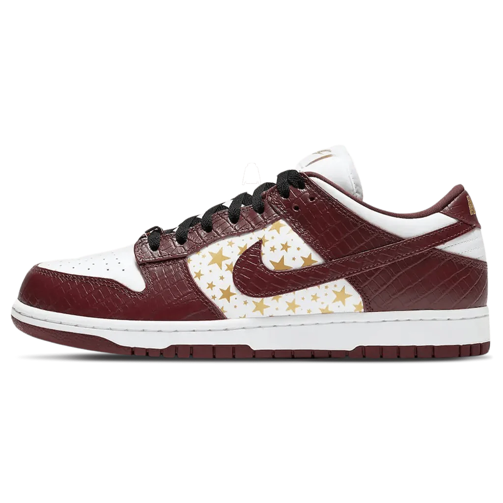 Nike SB x Supreme Dunk Low 'Barkroot Brown'